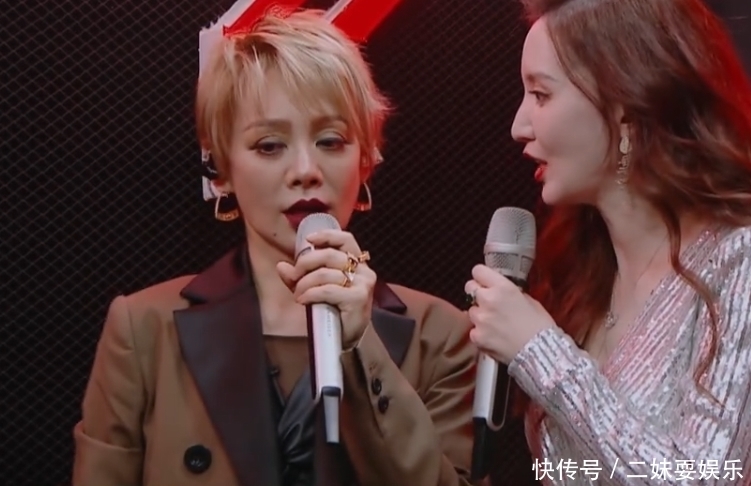 拉票|《浪姐》总决赛,张萌担任主持是败笔,安排蓝盈莹拉票太尴尬