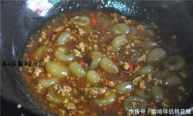 孩子|土豆如此做,1周吃5次孩子都吃不够,爽滑开胃,比肉还香!