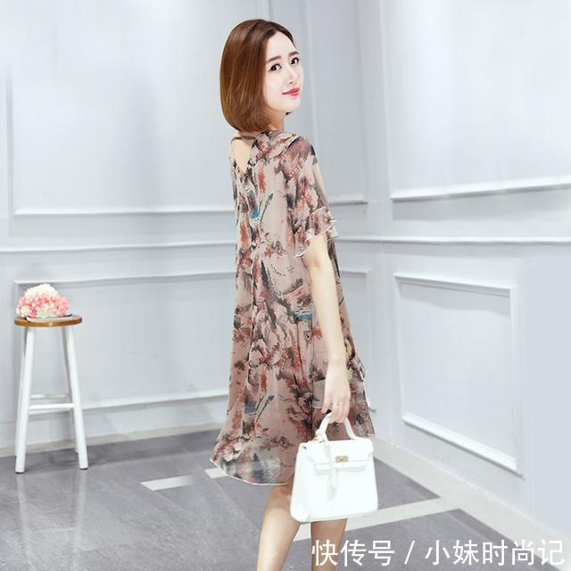 微胖|微胖的女人,穿这款连衣裙真的会显瘦喔~