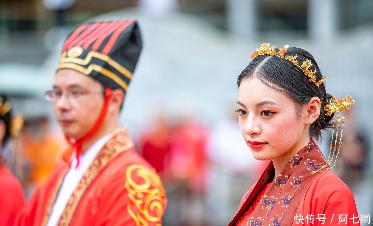天价|《民法典》规定：天价彩礼必须禁止，女方多要彩礼，男方可以不给