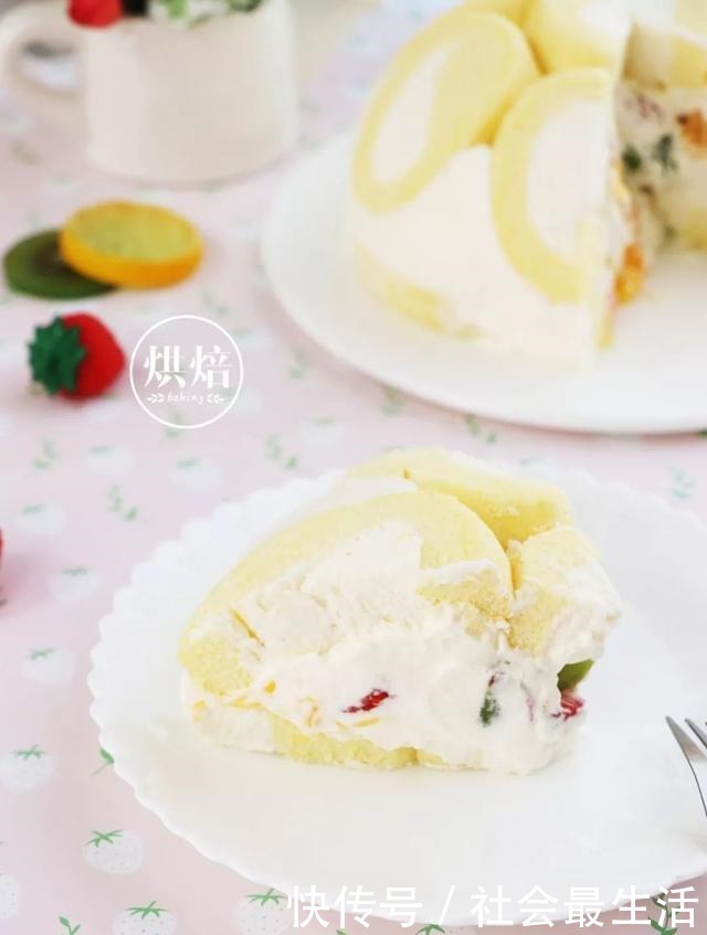 蛋糕|随便个盆就能做 用蛋糕卷拼的半球型奶油生日蛋糕 有创意