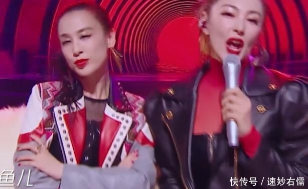 动作|有种强势叫张雨绮,坐黄圣依边上时,看到她动作,真当镜头拍不到