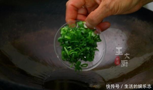 简单|土豆丝蒸蛋,你吃过吗,简单又营养,吃过一定会喜欢