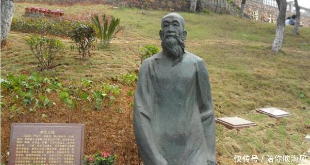 劫匪|他辞官回家遇上劫匪，劫匪打开他的包裹，竟立马跪着送走了他