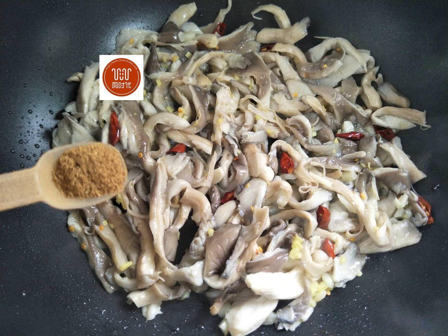 少油|适合晚上吃的素菜,少油少盐多健康,比吃肉还带劲,便宜又下饭!