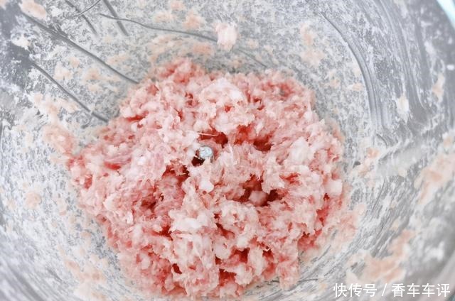 香菜的朋友|包香菜馅饺子时,切记2个要点,很多人不懂,难怪饺子不鲜也不香