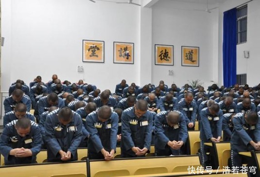 犯人|死刑犯被枪决前一天，监狱发放800元钱给犯人，到底有什么作用？