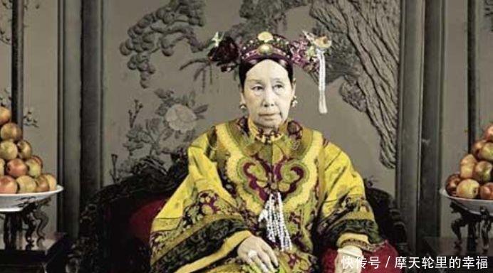 心酸|溥仪被赶出皇宫时,太监宫女们都去哪了再相见一句称呼令人心酸!