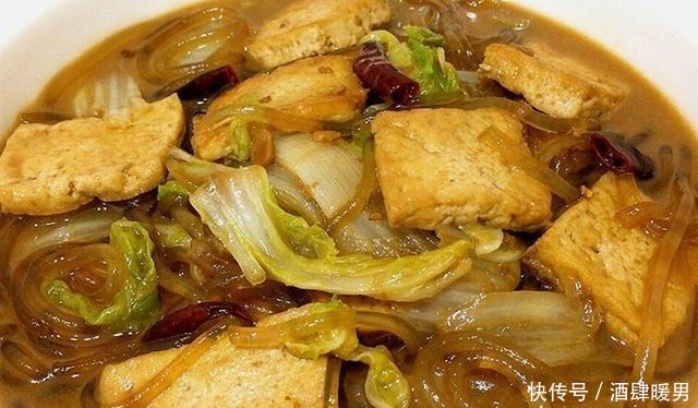  把豆腐|爱吃豆腐的有福了，加上粉条做成汤，鲜嫩有营养，配米饭真香