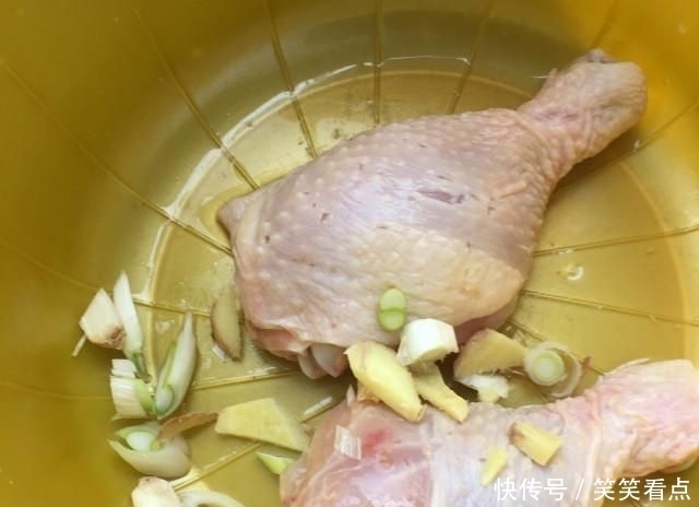  外卖|自制炸鸡腿，味道堪比外卖哦