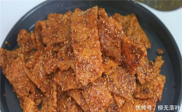 过瘾|用剩米饭做出的辣条,还真是头一次见,口感劲道超级过瘾