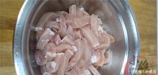 里脊|15块钱的里脊肉,大厨做了一大盘糖醋里脊,味道比饭店还正宗