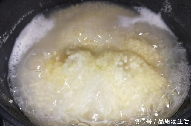 润肺|入秋防秋燥,我家隔三差五做这碗粥,养胃又润肺