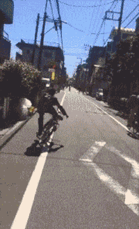  追求|搞笑GIF段子：我相信豪车美女是很多人此生毕生的追求！