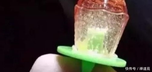 糖果|已停产的几款小零食,吃过2种的是小姐姐,全吃过的都得叫阿姨了