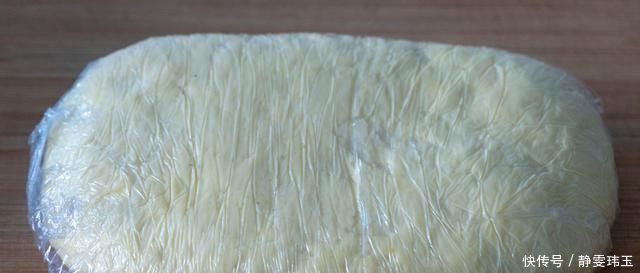 加上|油条最简单的做法,不用泡打粉,加上它,个个空心又酥脆,太香了