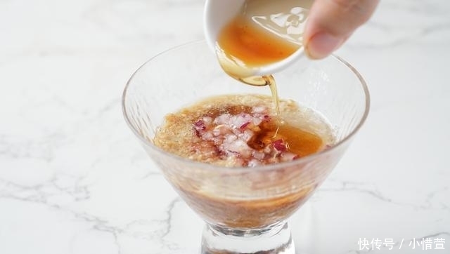  美味|杏鲍菇新吃法，少油低卡好美味，原来加了这味酱汁