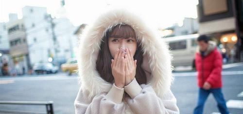 反对|如果你碰她这三个地方,她不反对,说明她已经很喜欢你了