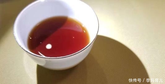 恶意|11岁骑车少女被恶意拉拽摔倒:作弄别人快乐自己,是下等的恶趣味