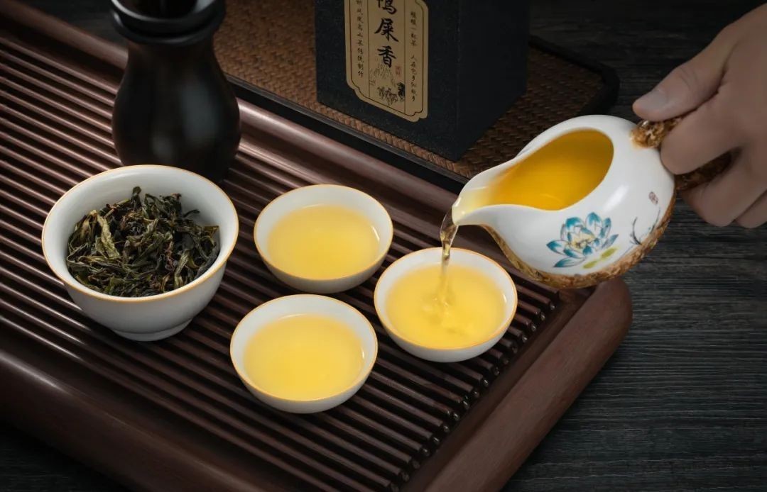 加工工艺制成|铁观音、乌龙茶,谁喊谁“爸爸”?