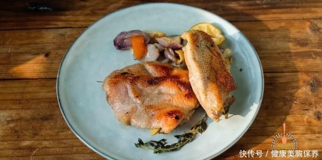 美食|在超市碰到这肉我从不放过,价格超便宜,许多人不爱吃那是不会做