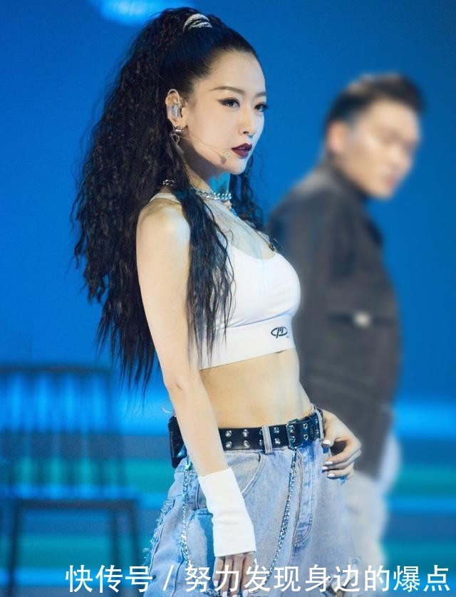 金晨王|白冰黄圣依张萌金晨王霏霏上《这就是街舞3》,两档综艺跨界合作