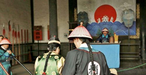 证据|老母亲为了让自己儿子快死,故意制造其杀人证据,原因让人心碎