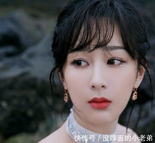 女人|女人美不美看“上半张脸”,丑不丑看“下半张脸”