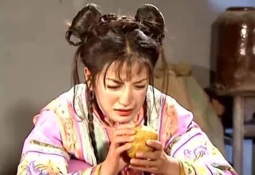 外人|中国古代根本没有玻璃，只有简单的窗户纸，如何防止被外人偷窥？