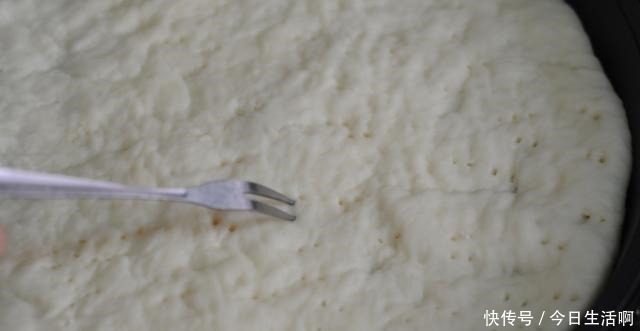 照样|披萨没有烤箱也能做,用它做更省时间,照样美味可口!