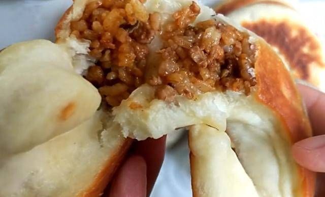外酥|半斤面粉一碗饭,不蒸,不煎,锅里一个牌子,外酥里糯,美味营养