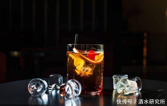 立马|5款“失身”鸡尾酒,酒量不好一定要拒绝,喝一口立马就醉