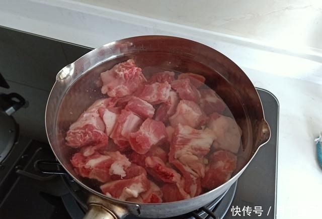 好吃|新春家宴10个菜，半小时左右就上桌，朋友夸老公倍有面子