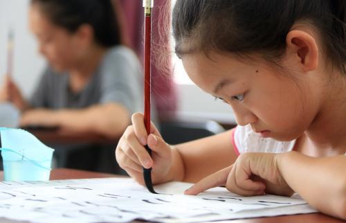 影响|孩子经常熬夜超过11点,除了身高,还有这三个方面易受影响