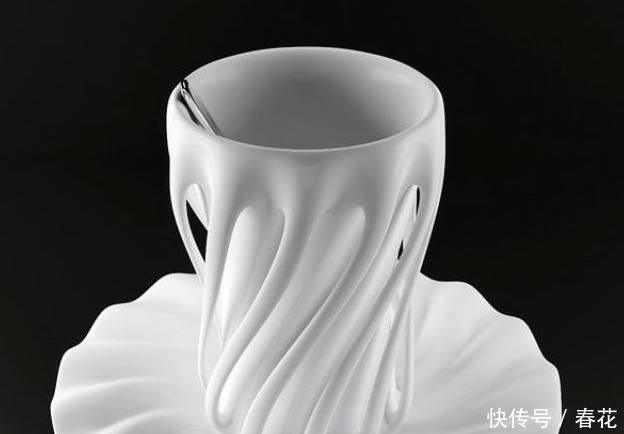  喝水|心理测试 测试你的心理年龄是多少 你会用哪个杯子喝水