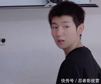 做饭|潮流合伙人:王源早起做饭,赵今麦早起刷碗,年龄越小越能干