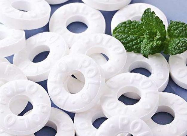 零食吃|被00后“吐槽难吃”的4种糖果,薄荷糖排第三,第一90后“赞同”