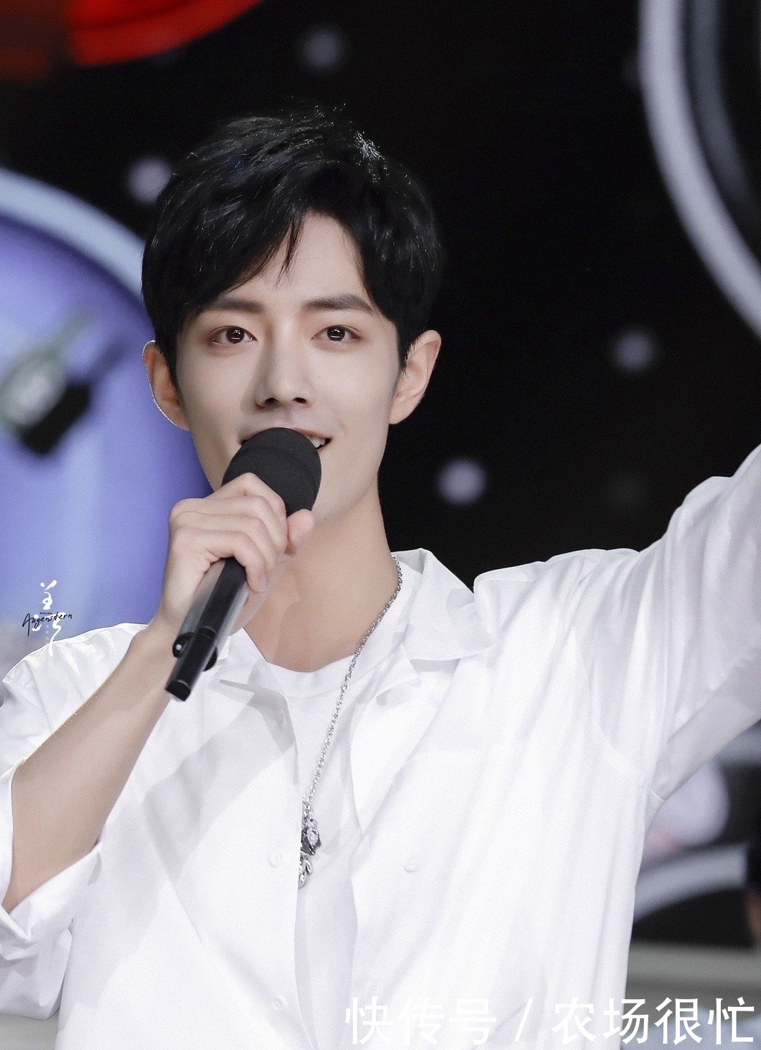  逆风|肖战是否逆风翻盘已经不重要，现在的他正在专注于这些事！