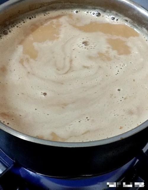 高贵|私房奶茶—没有红酒的高贵,也没有咖啡的摩登,却有温润香浓的芬芳