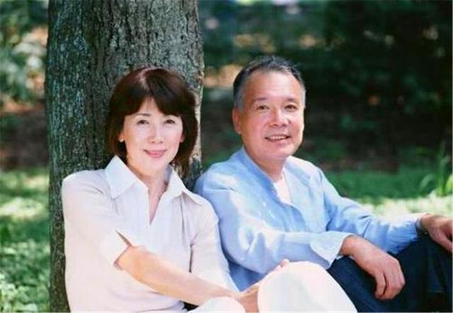 结局|“丁克年轻时自由,晚年遭罪”不同丁克家庭,结局差距很大