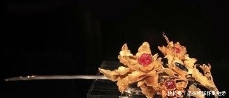 暗恋|心理测试:你最喜欢哪一个发簪?测暗恋你的人已经喜欢你多久