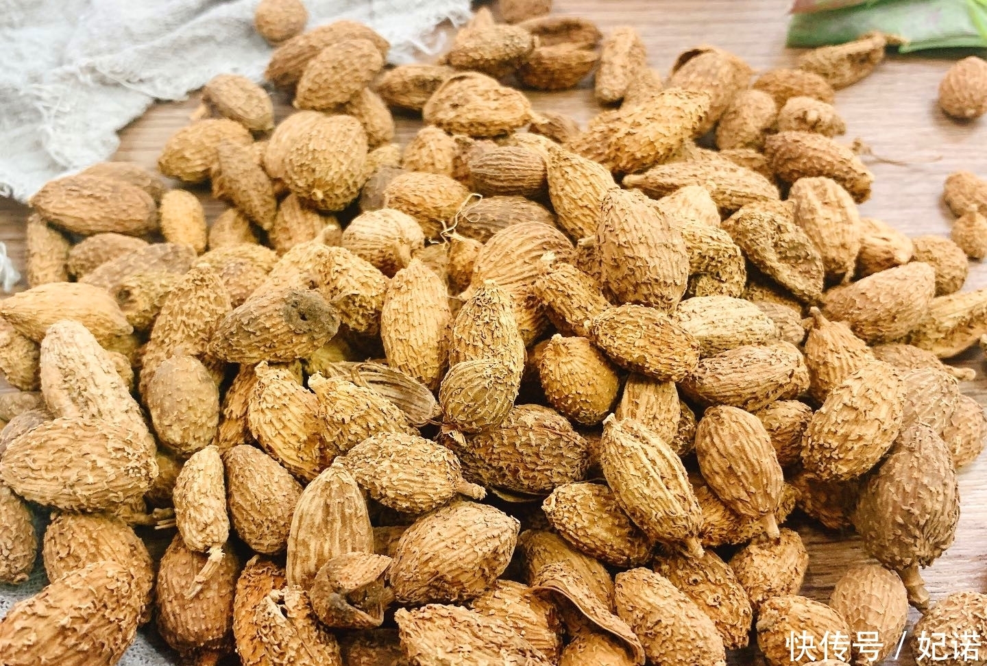 去除肉|无论炖猪肉还是牛肉,多加2种辛香料,肉就越炖越香,越炖越入味