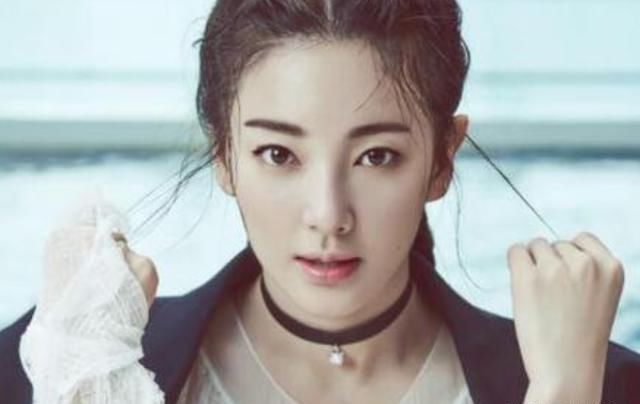  职场|《乘风破浪的姐姐》：职场高手张雨绮，教李斯丹妮要学会向公司要