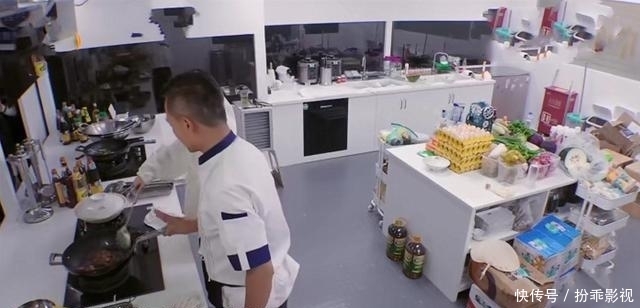 林述巍|中餐厅:赵丽颖炒牛肉粘锅自责,谁注意林述巍说了啥?网友:变了