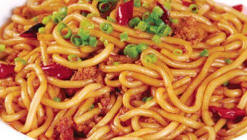  米粉|孩子夏天要吃的开胃菜，香辣可口，教你在家也能做，比外卖还好吃