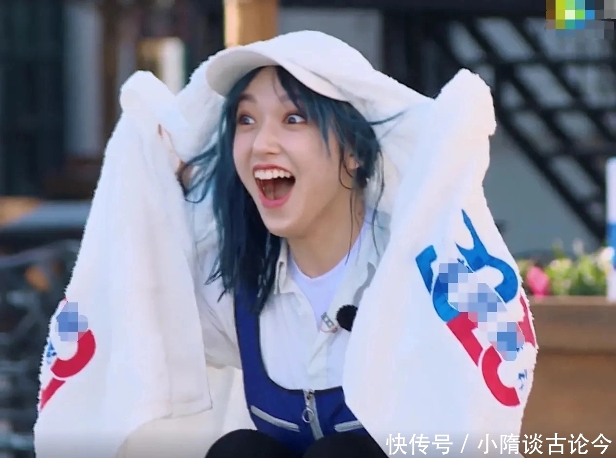  过于|男艺人染发不能上电视看到跑男周震南的解决方法，过于机智了