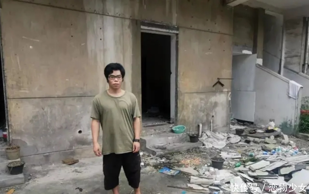  悄悄|小伙见义勇为后悄悄离开！民警细查后发现，是个“失踪人口”？