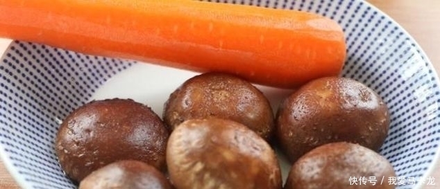  丸子|自从学会萝卜丸子新吃法, 我家再也不油炸了, 蒸一蒸好吃不上火!