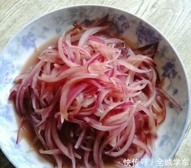 搞定|家常炒洋葱,好吃又下饭,十分钟就搞定