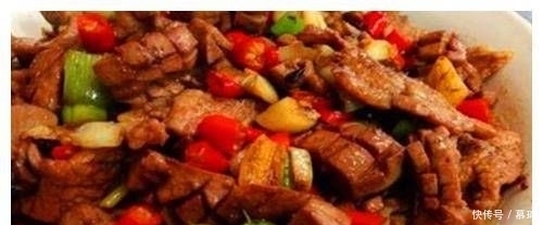 鸡爪一起|美味珍贵的家常菜，营养健康，深受家人喜爱，值得一试